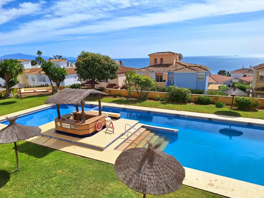 Apartment with a view - Image 1