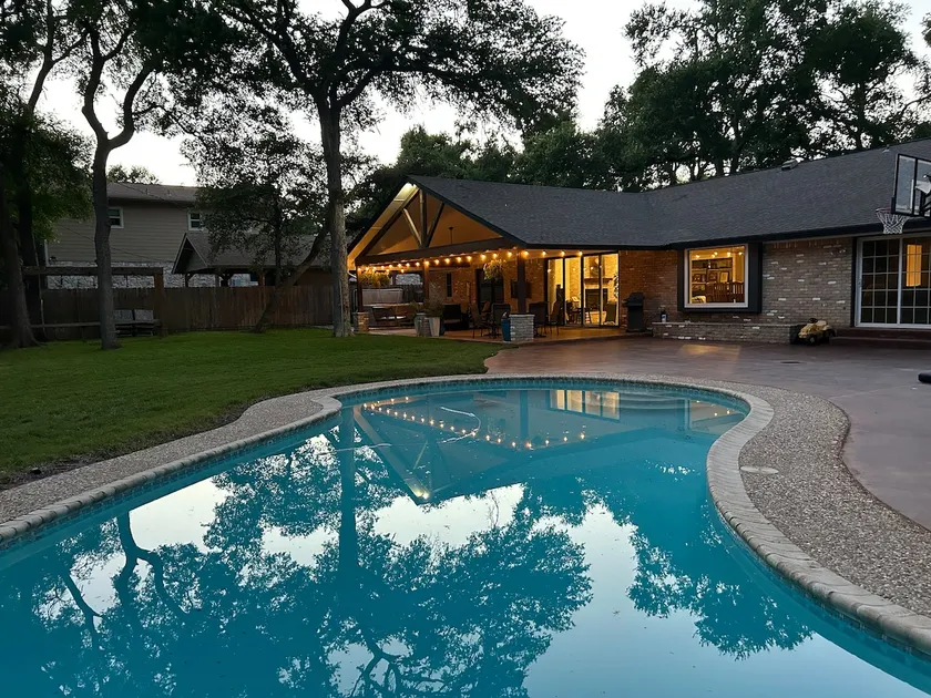 Beautiful Remodel w/ Pool & Spa! - Image 1