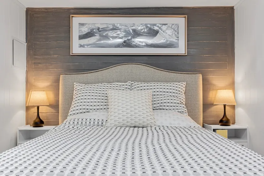 Bridle Trail Getaway in Bellevue - Image 1