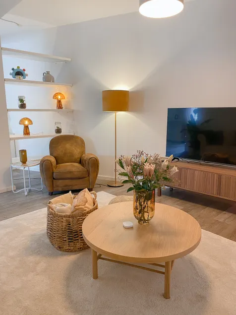 Modern City Apartment in Maxvorstadt - Image 1