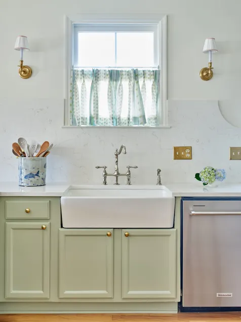 Luxe Designer Home Steps from Beaufort Waterfront - Image 1
