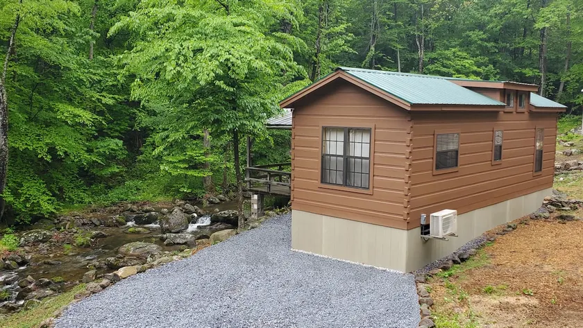 The Black Bear Lodge - Image 1