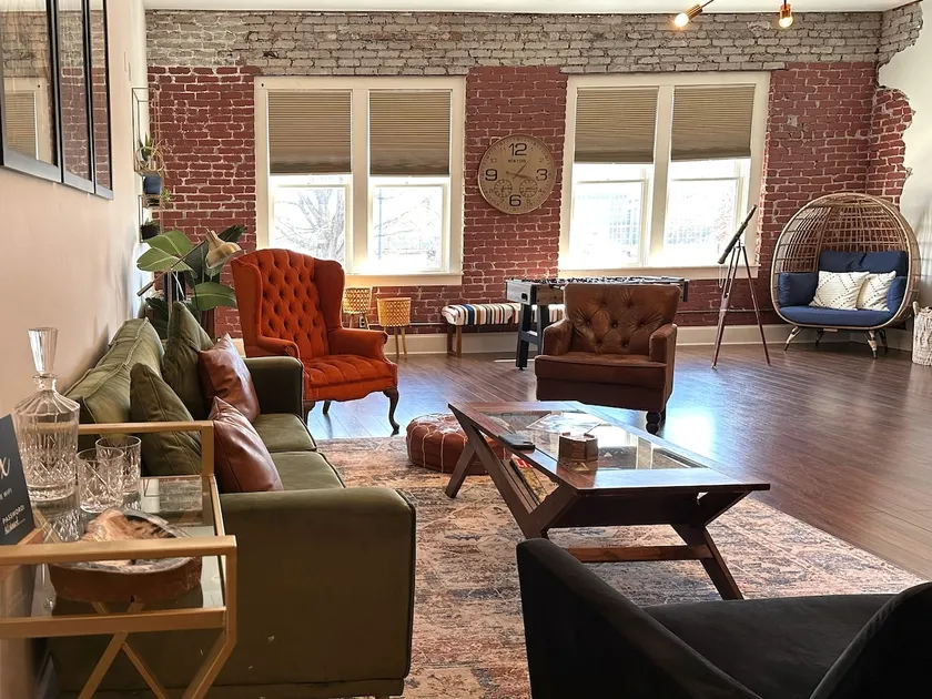 Historic Loft Overlooking NC Transportation Museum - Image 1