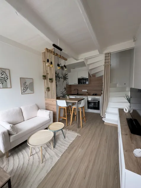 Welcome to La Petite M - Image 1
