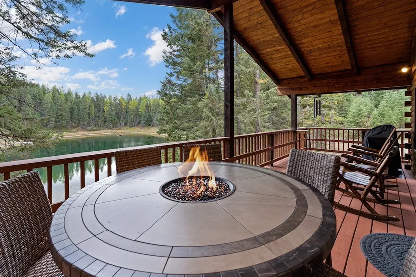 Private Lake Cabin Near Glacier | Sleeps 6 - Image 1