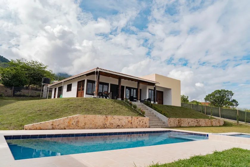 Villa Venecia, Santa Elena, Valle del Cauca - Image 1