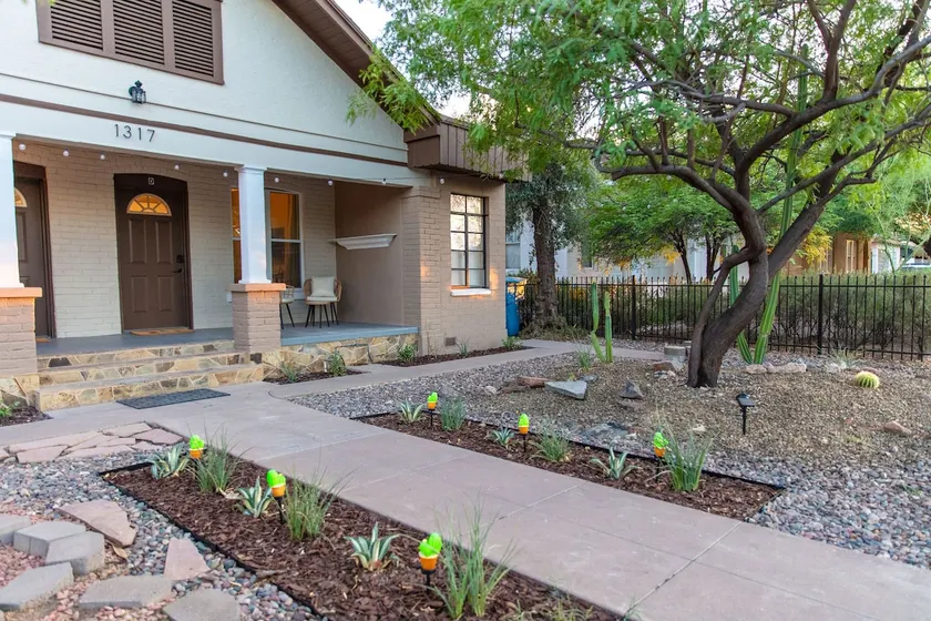 Cozy home in downtown Phoenix! Unit C - Image 1