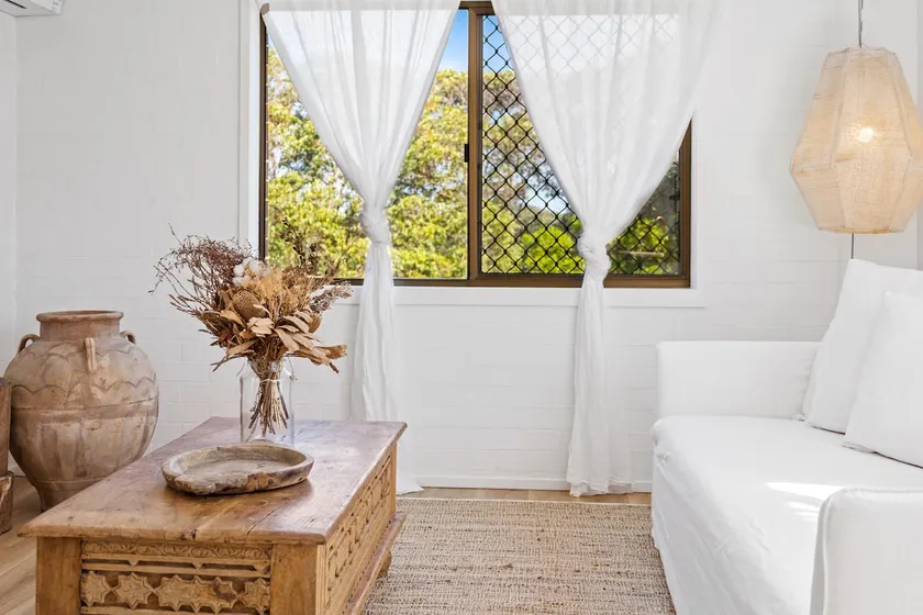 Boho-Style Beach Apartment Kingscliff by uHoliday - Image 1