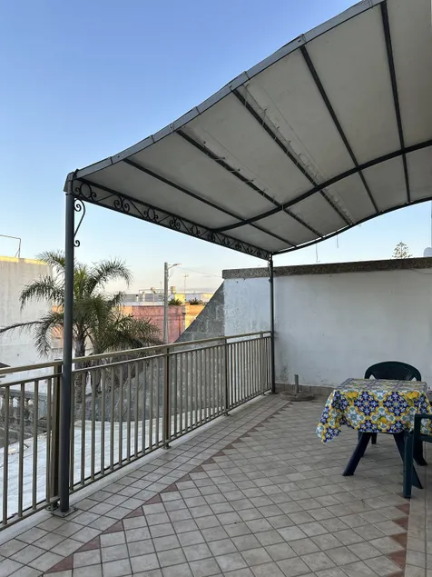 Villa 2km from the sea | Located in the city center + air conditioning + terrace - Image 1