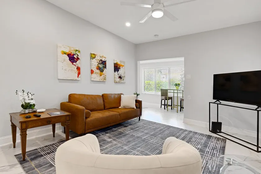 3 BR Best location WPB! - Image 1