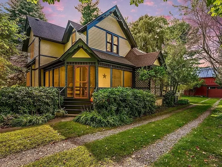 Gatsby Estate • Dream Backyard + Lake MI Sunsets - Image 1