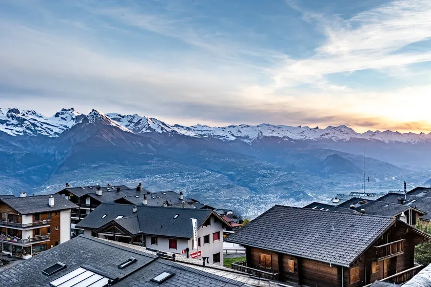 Alpine Luxury Retreat in Nendaz - Image 1