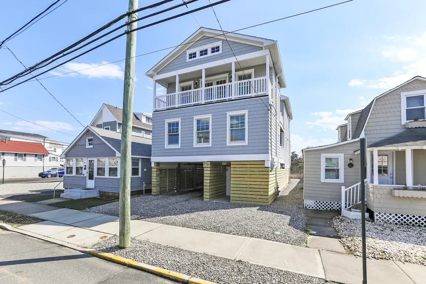 Brand new beach home in Manasquan - Image 1