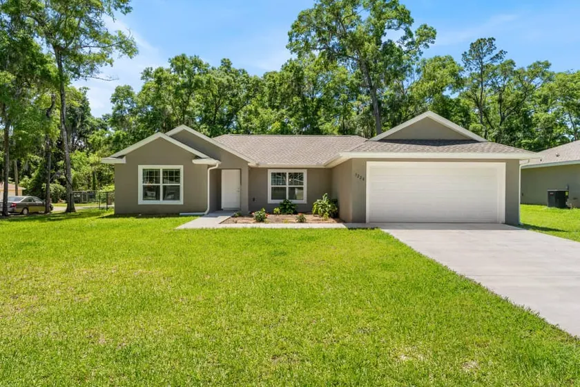 Immaculate & convenient house in Ocala - Image 1