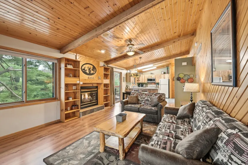 Piers & Pines II at Island Pointe - Image 1