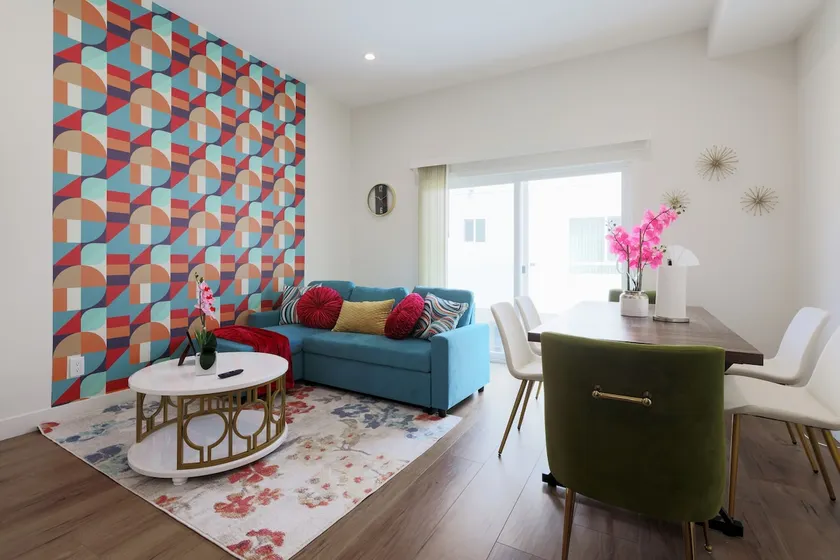 Insta-Worthy Modernistic 4B4B Suite - Image 1