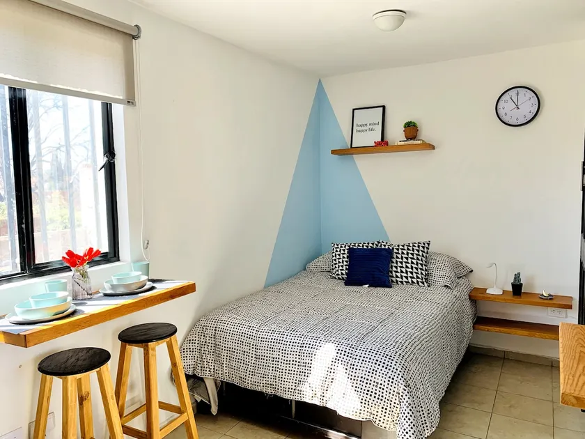 Apartment in downtown area (9) - Image 1
