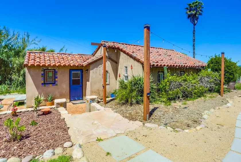 Casita in the Vineyard. Privacy & Beauty combine. - Image 1