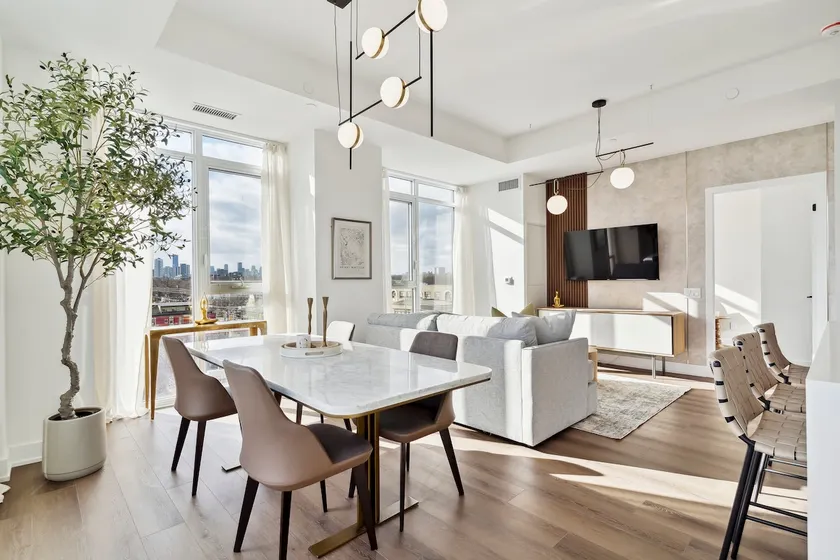 Luxury, Privacy, Perfection in Leslieville! - Image 1