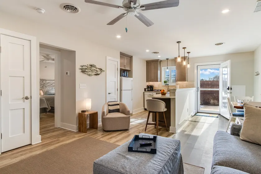 Osprey Oasis: Wildlife, Beaches & Walk to Dining - Image 1