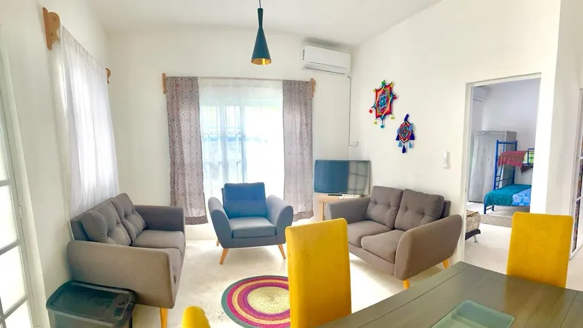 Beautiful coastal house 400 meters from the beach - Image 1