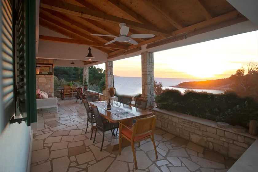 Stone house on Brac with amazing garden and views - Image 1