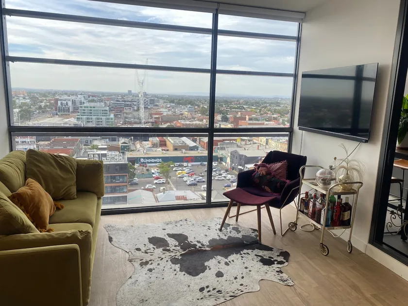 Funky Brunswick pad - Image 1