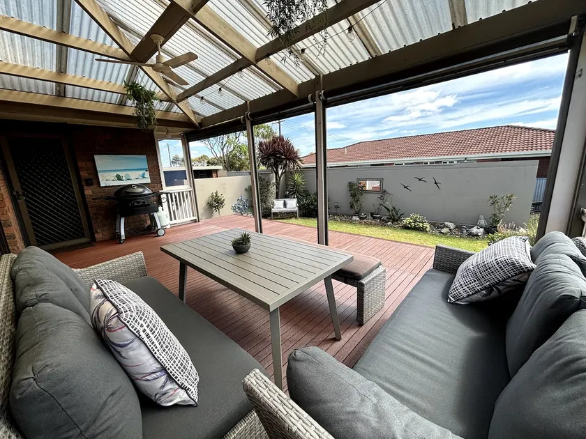 Tower Hill Retreat - Image 1