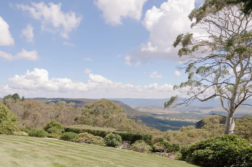 Yamacilla House - Spectacular Views in Blackheath - Image 1