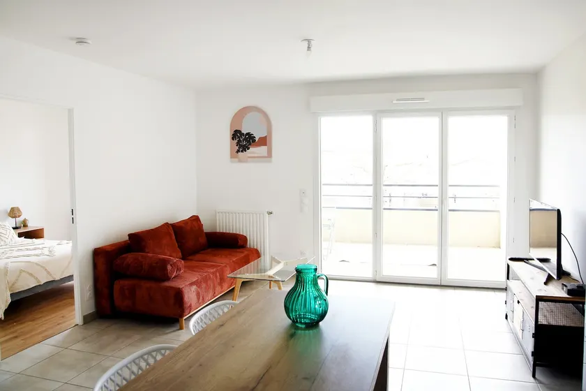 Cozy 2-room with balcony, view of the Madonna - Image 1