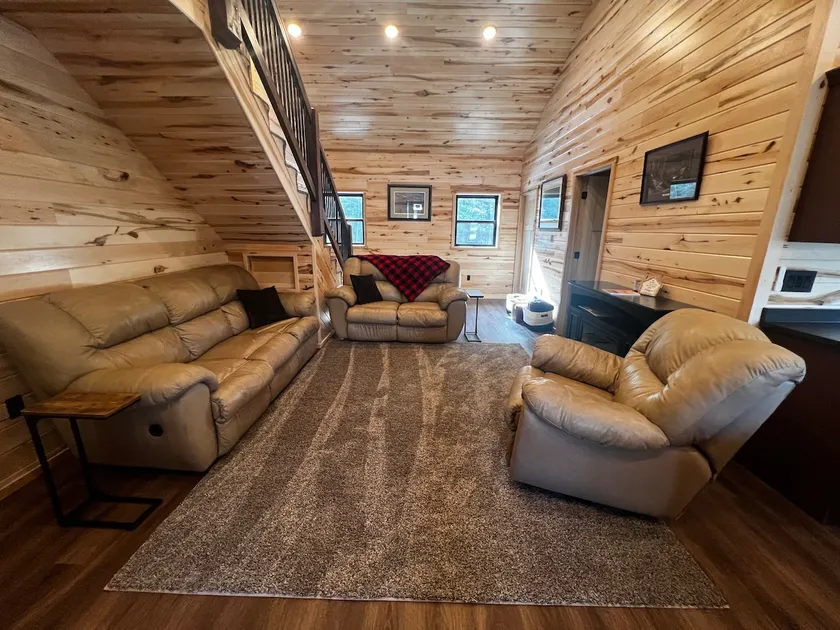 Howta Lodge w/ Sauna on UTV/Snowmobile Trail #8 - Image 1