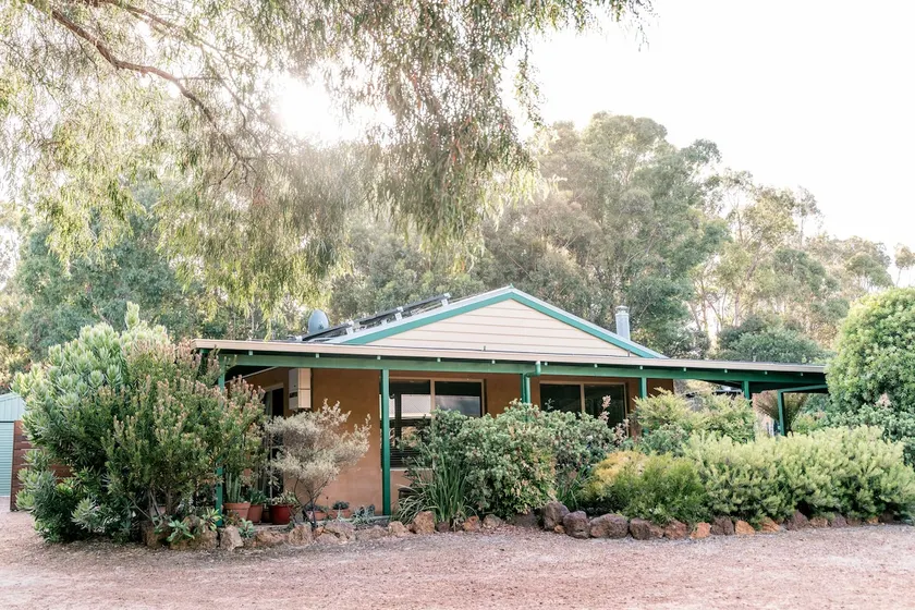 Banksia and Protea Gardens - Image 1