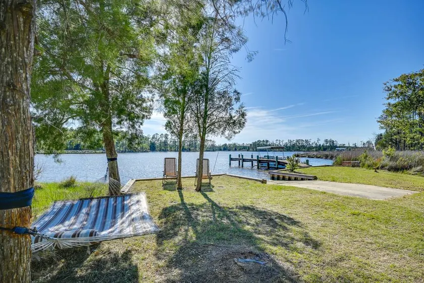 Secluded waterfront cabin w/ private dock & ramp! - Image 1
