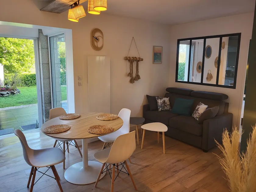 charming garden apartment - Image 1