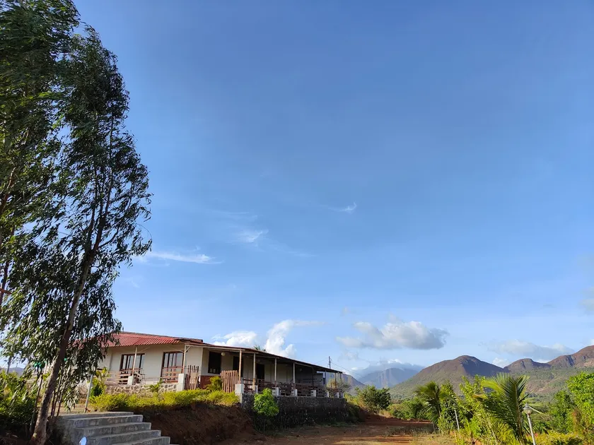 Nisargapeeth : River and Mountain View Villa - Image 1