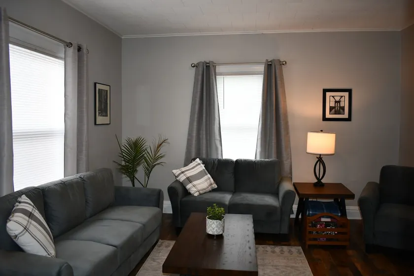Getaway on Grant - Image 1