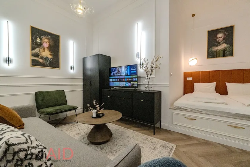 V27 Apartment | hostAID - Image 1