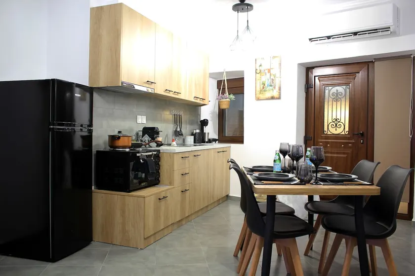 Center Of Elegance - Image 1