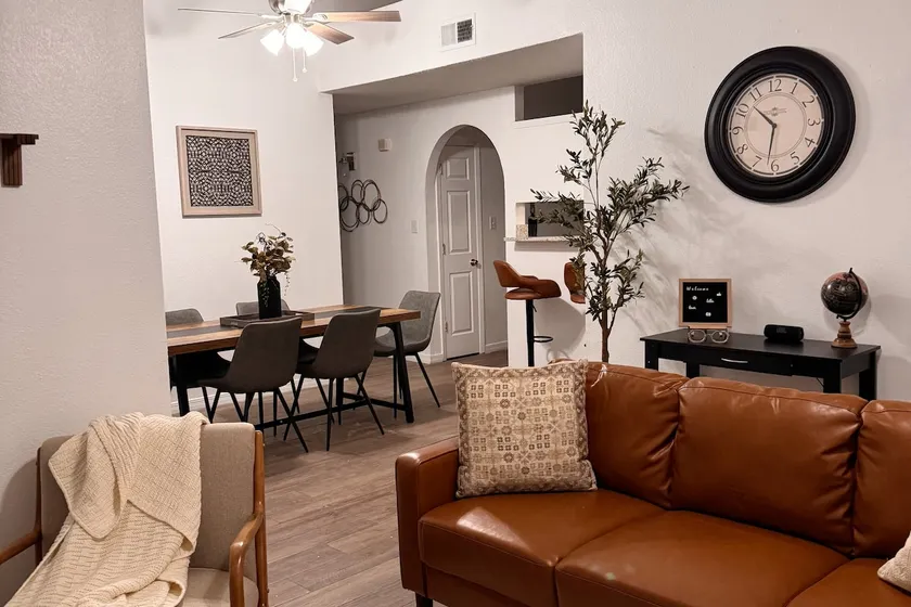 Desert Rose in Northeast El Paso, TX - Image 1