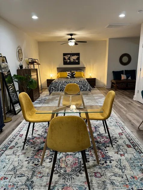 Luxurious studio in Midtown - Image 1