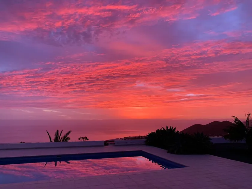 Atlantic Sunset - adults only villa with sea views - Image 1