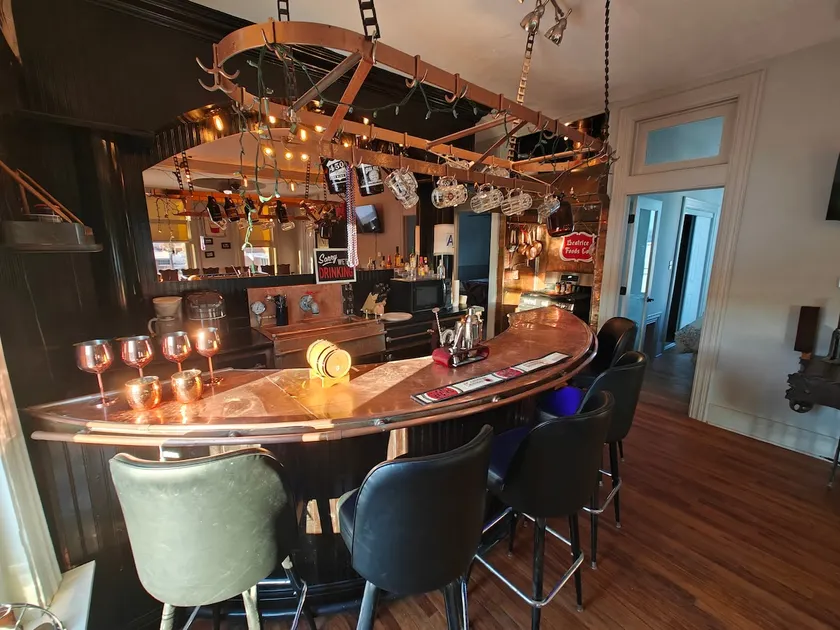 The local Speakeasy - Image 1