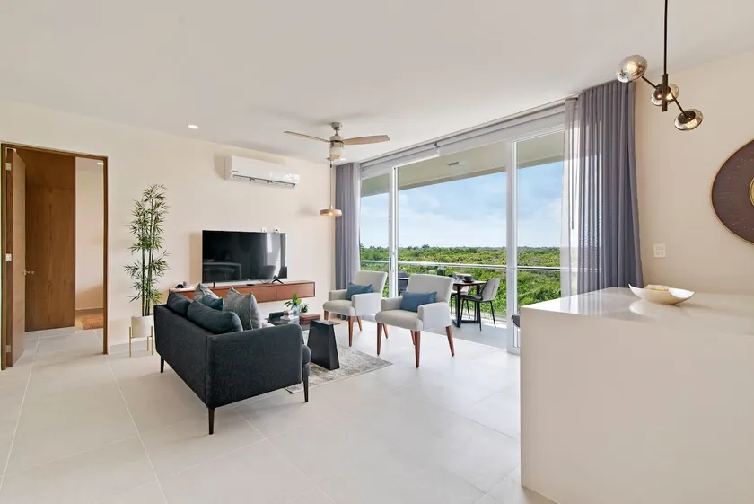 Jungle Joy Prv Jacuzzi Beach Access Rooftop Pools W Sea Views + Beach Club - Image 1