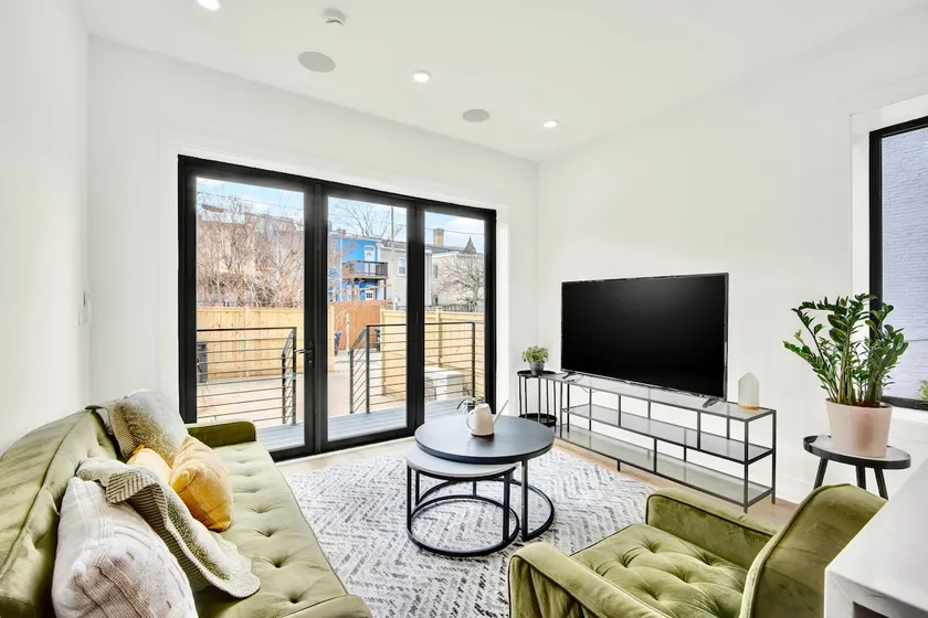 Modern & Private Getaway Minutes to Capitol Hill! - Image 1