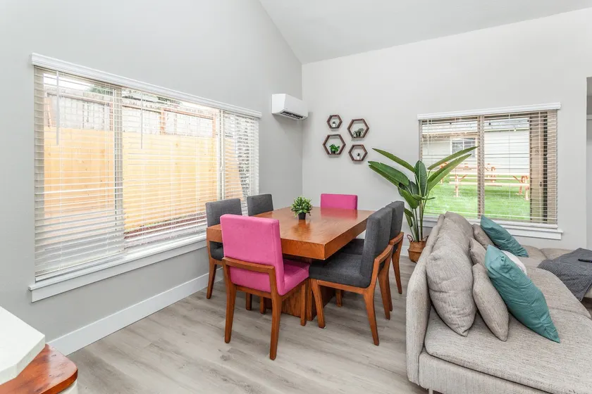 Modern Central Lux 3Bd Oasis - Image 1