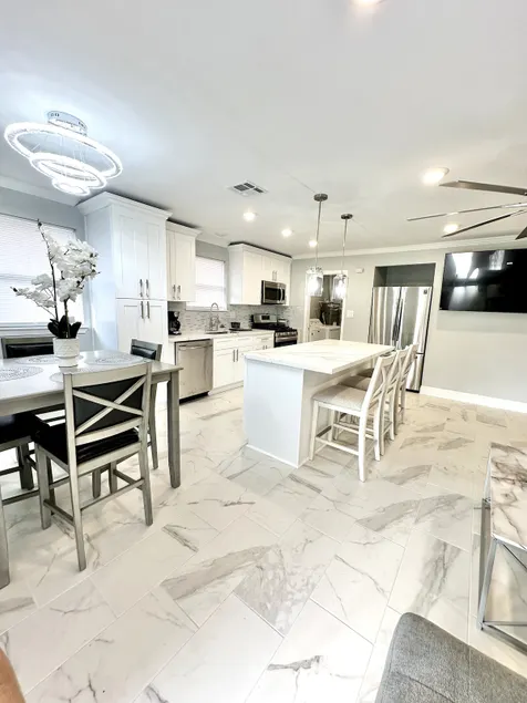 Lovely, Cozy Residential home - Image 1