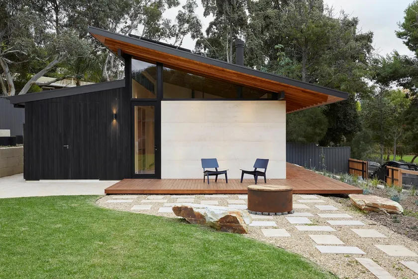 Ukiyo House The Floating World - Image 1