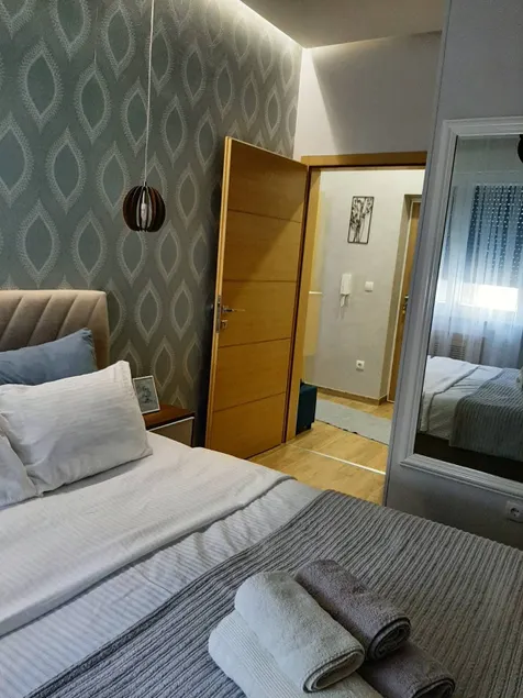Stefan Lux Apartment - Image 1