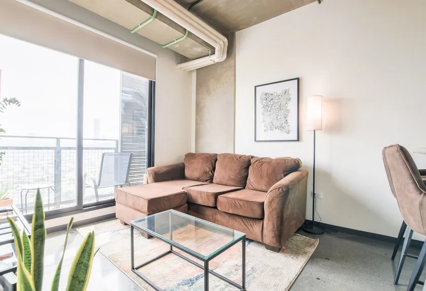 Modern and Spacious! 5 people - Image 1