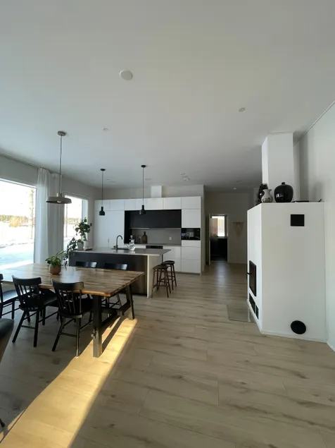 New detached house in the countryside. - Image 1
